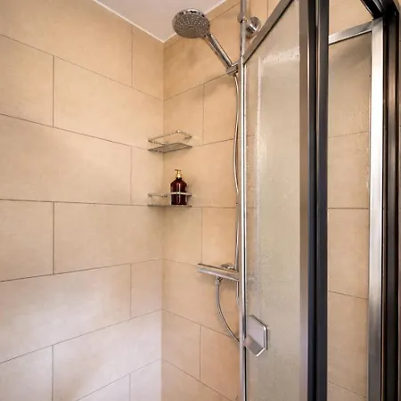 Fuer 4 Personen, 2 Schlafzimmer, Kueche, Wlan Apartmán
